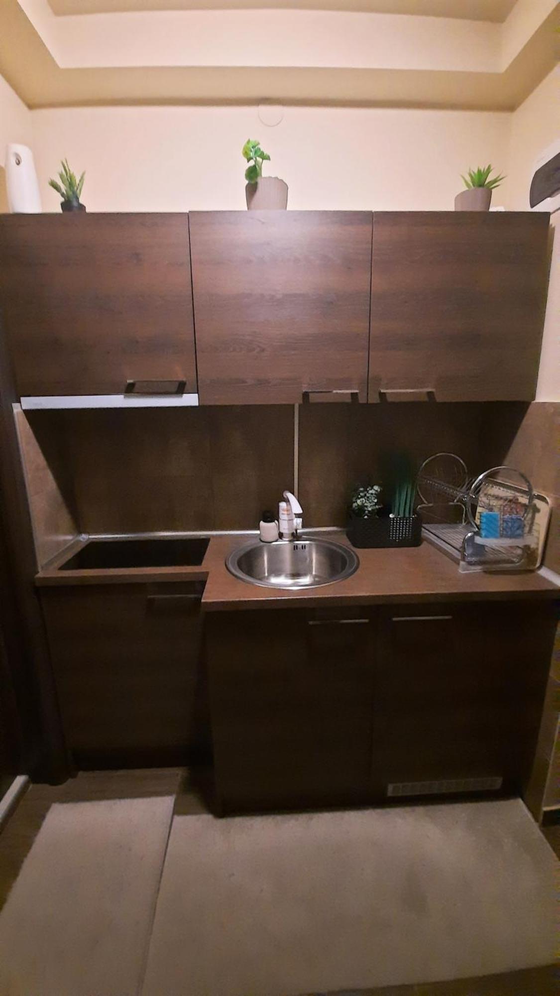 Stan Na Dan Apartman D Lux Jacuzzi Kragujevac Eksteriør bilde