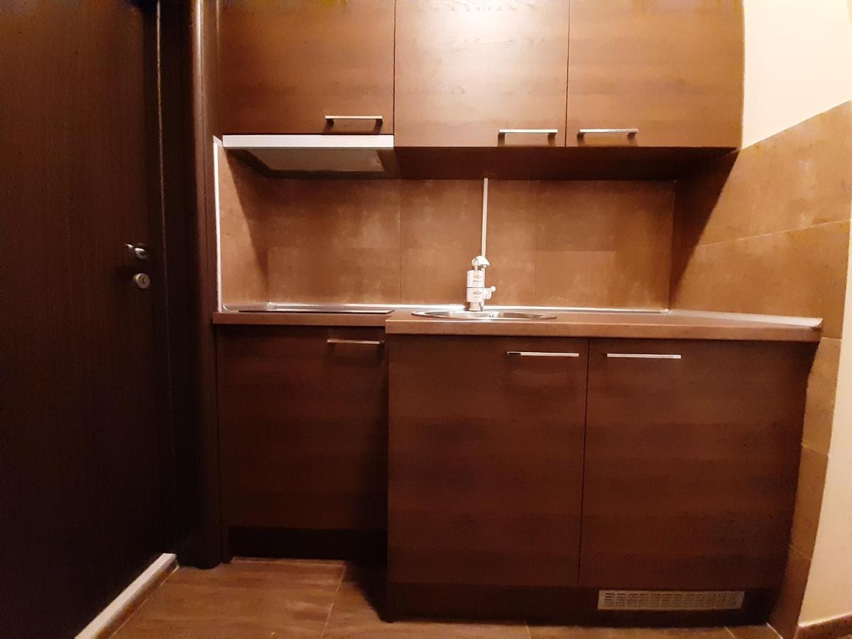 Stan Na Dan Apartman D Lux Jacuzzi Kragujevac Eksteriør bilde